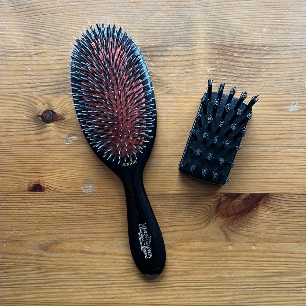 Mason Pearson Junior Boar Bristle Hairbrush